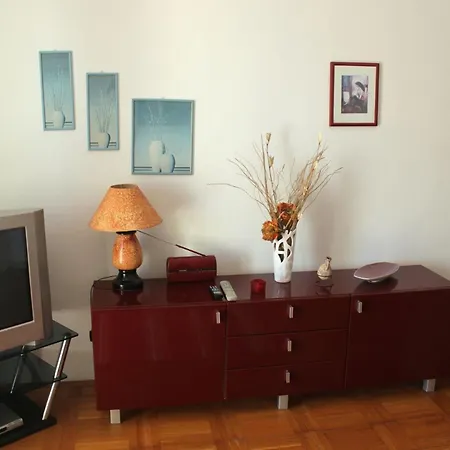 Davor Mali Iž